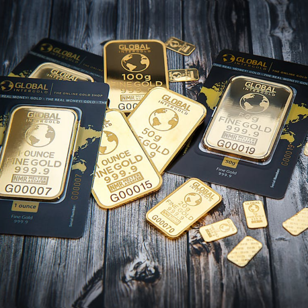 What Drives Gold Prices